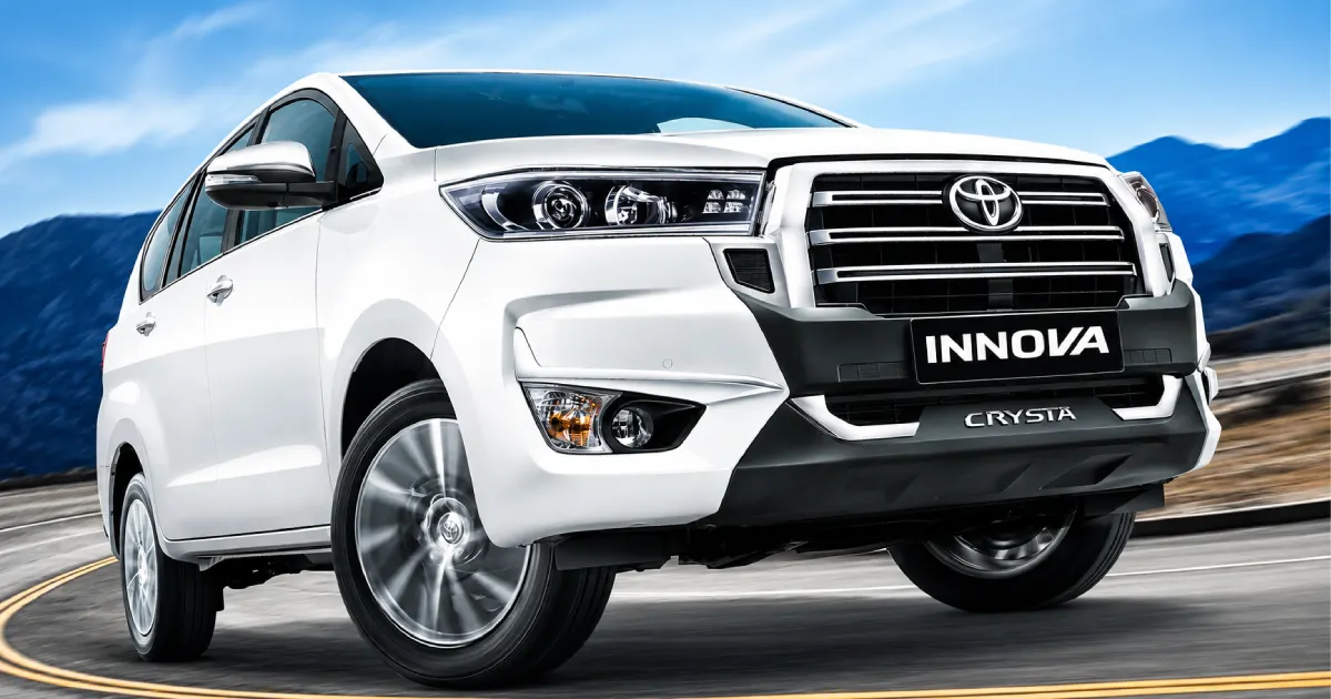 नई Innova Crysta 2026 ने मचाया धमाल, जबरदस्त माइलेज के साथ कंपनी ने किया अपडेट वर्जन लॉन्च