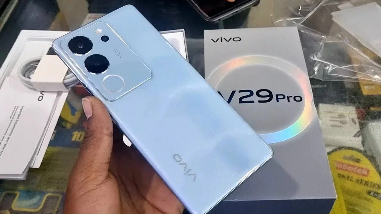 Vivo का 12GB रैम, 256GB स्टोरेज के साथ 80W का फास्ट चार्जर वाला 5G फ़ोन launch